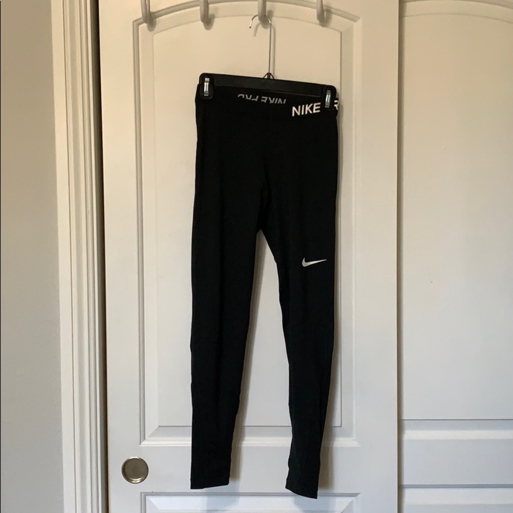 Nike Pro Dri-Fit leggings